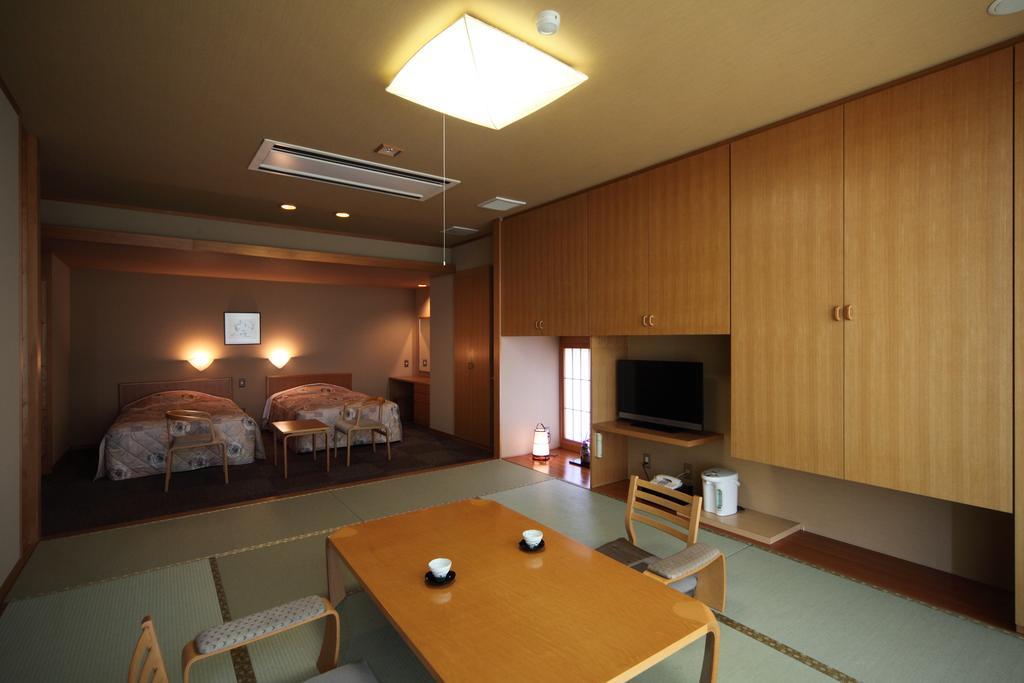 Kanko Hotel Taibokaku Karatsu Esterno foto